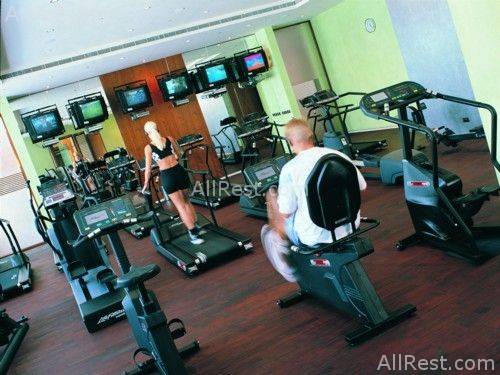 Jumeirah Emirates Towers Hotel 45